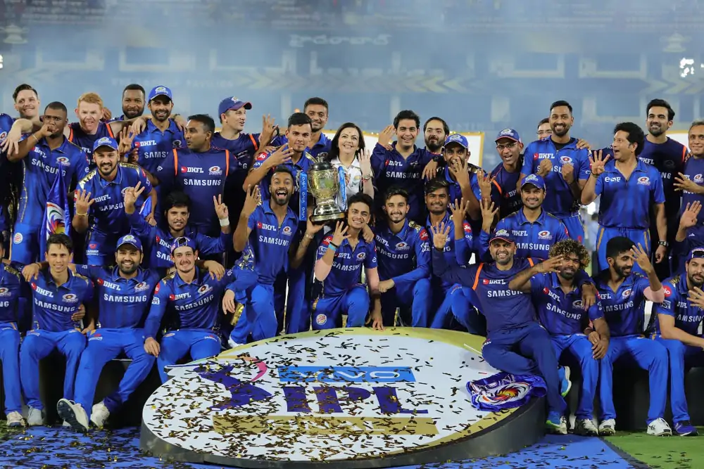 2010 IPL Point Table , know how csk defeated mumbai .