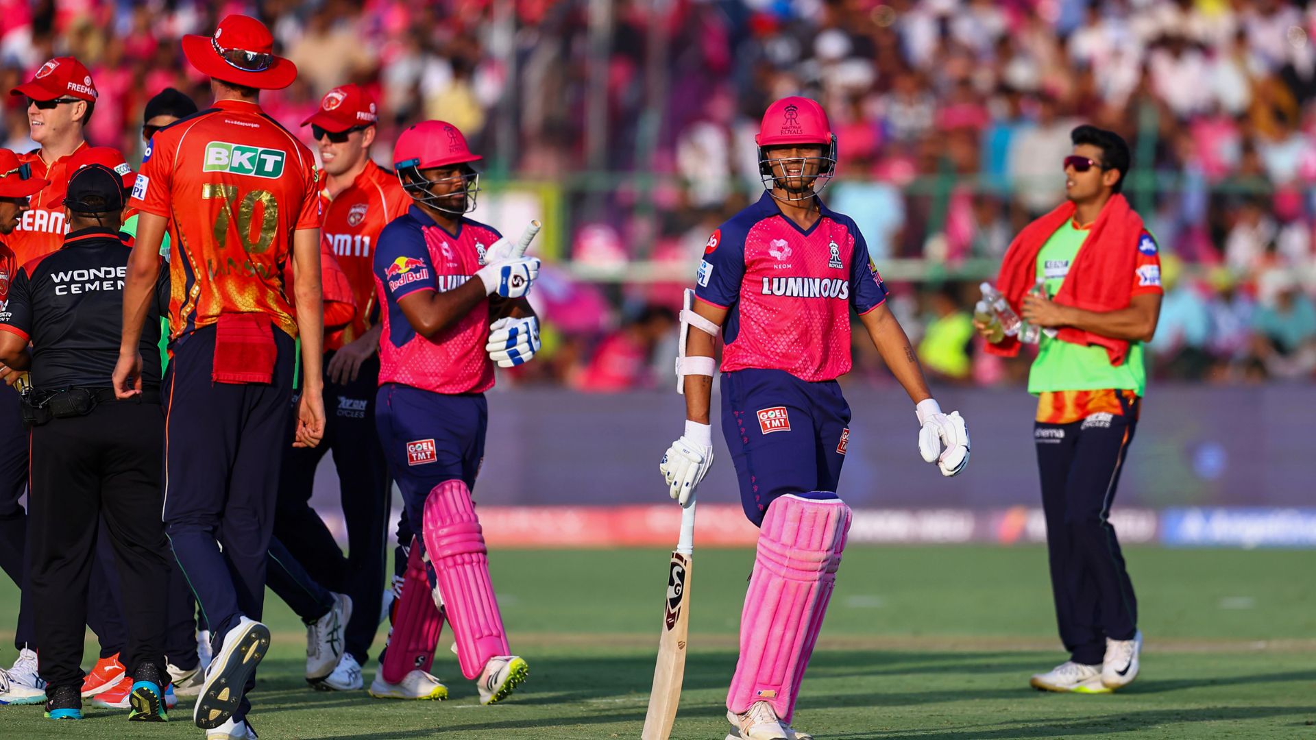 PKBS Beat RR By 10 Runs In IPL 2025 Match 59