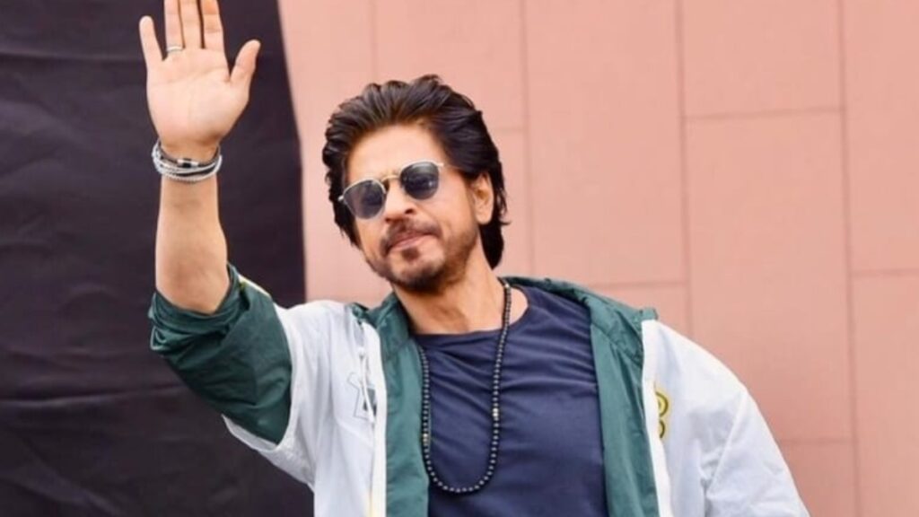 Shah Rukh Khan Fourth Richest Actor In The World - Pratidin TV - Breaking News & Latest Update