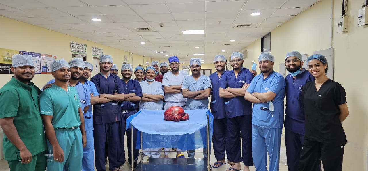India’s Largest Kidney Mass (8.7 kg) Successfully Removed at AIIMS Bhubaneswar.