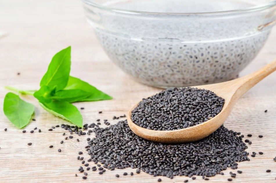 Health Benefits Of Basil Seeds: Help In Reduce Weight