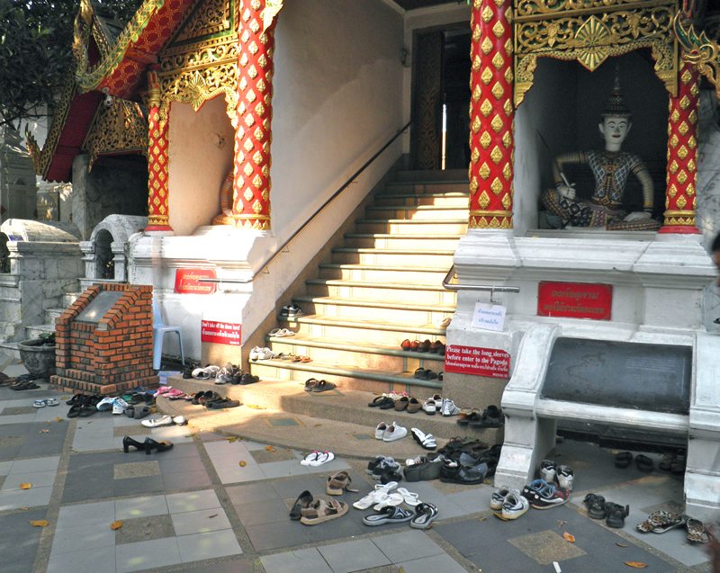 Hindus Remove Footwear Before Entering Religious Places: Know The Mythology