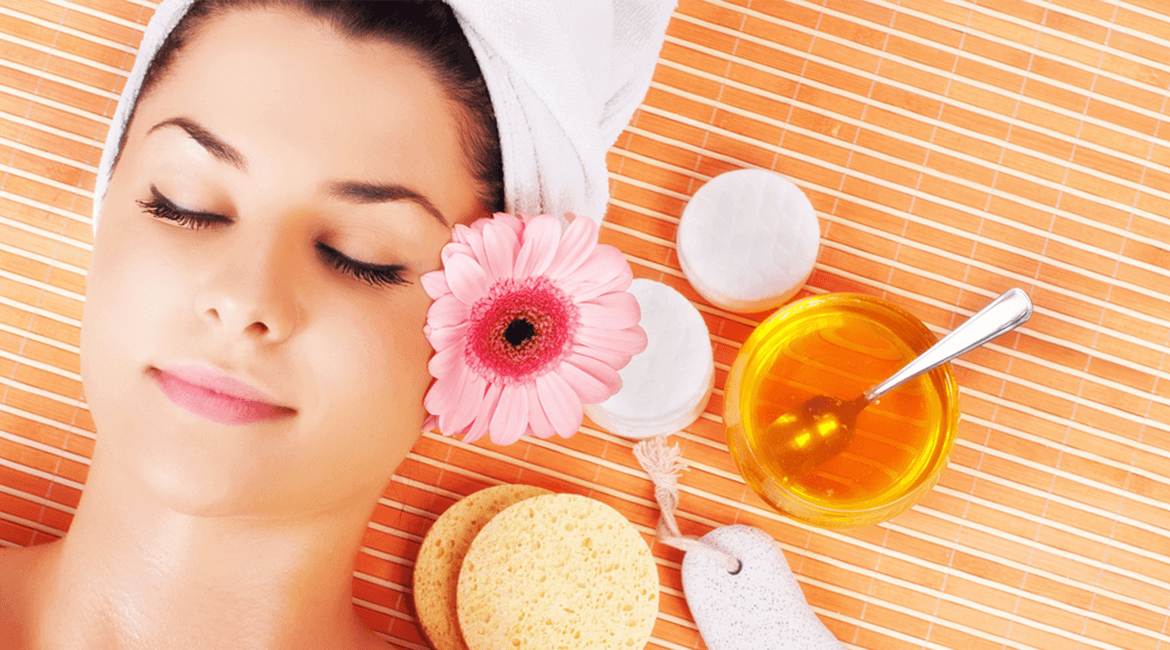 DIY Face Mask Recipes For Brightening Dull Skin