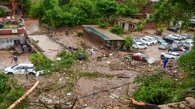 Flood And Landslide In Vaishnodevi Create Horrific Scene On The Yatra Route: 36 dead