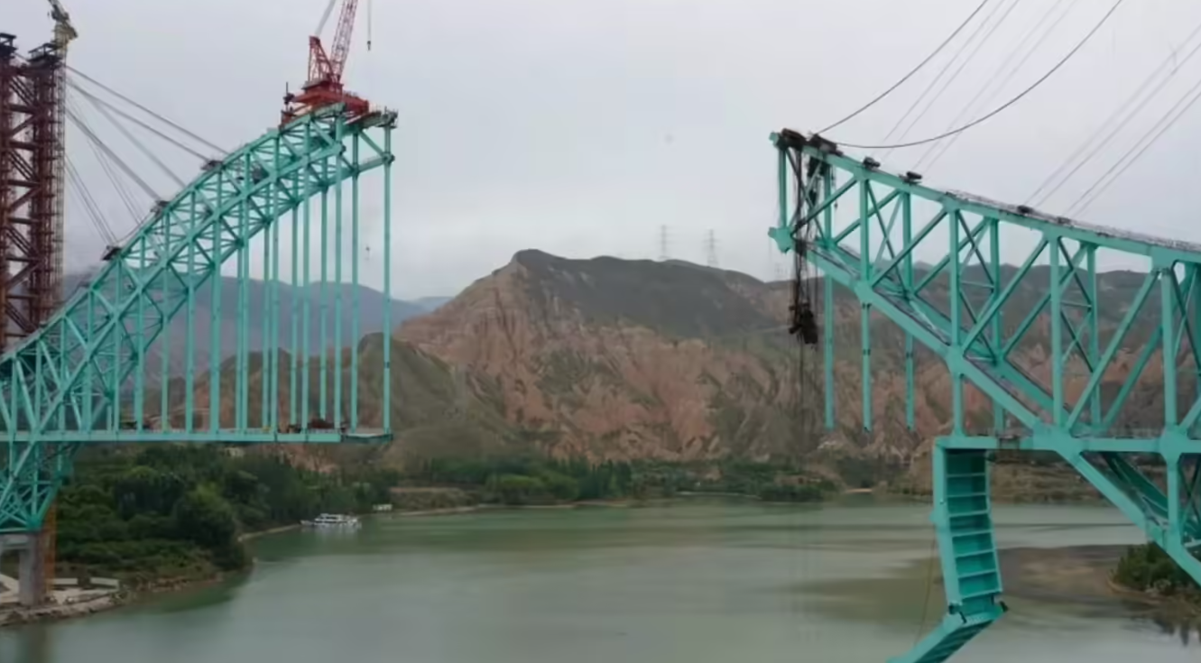 Chinese Bridge Collapse Kills At Least 12 Construction Workers, 4 Missing