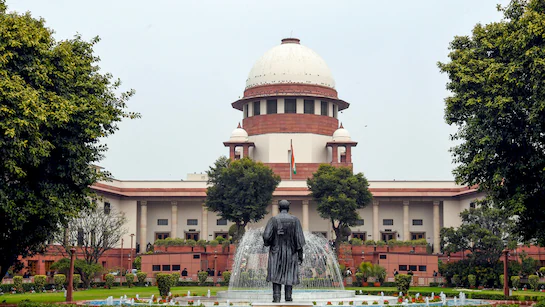 Daughter-In-Law Has No Right To Occupy Father-in-law's house: SC Rejects Woman's Plea