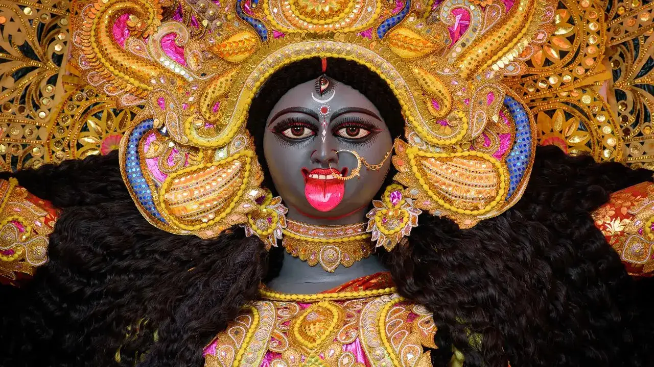 Kali Puja Do’s and Don’ts: What To Avoid For A Blessed Celebration