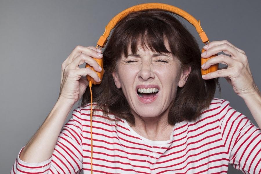 Why Constant Earphone Use May Be Affecting Your Mental Health