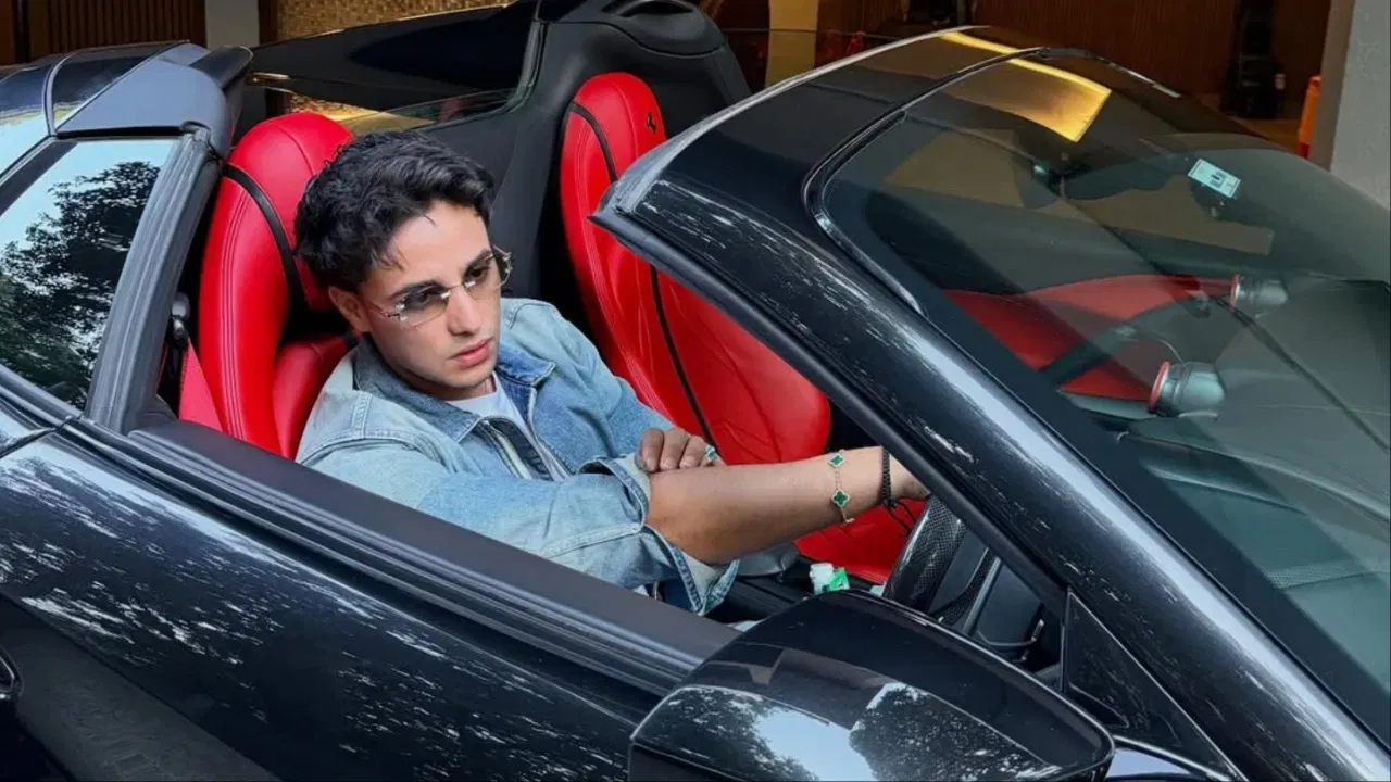 Crickter Abhishek Sharma Net Worth : How Rich Abhishek Sharma , Who Bought A Ferrari ?