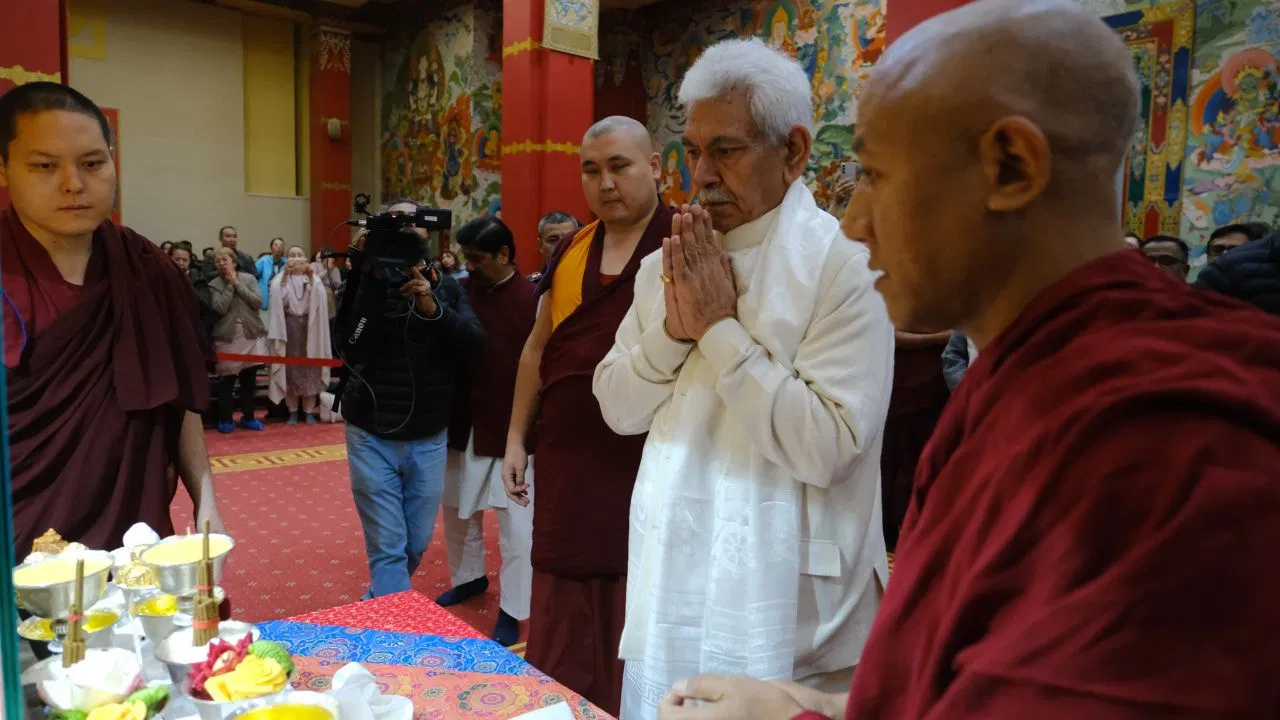 Lord Buddha Relics Are Being Brought Back , Manoj Sinha Has Reached Russia