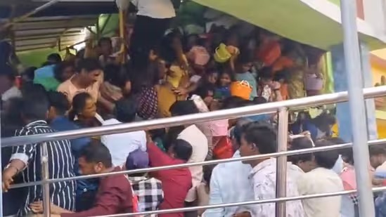 Stampede At Srikakulam Temple In Andhra Pradesh, 9 Devotees Killed